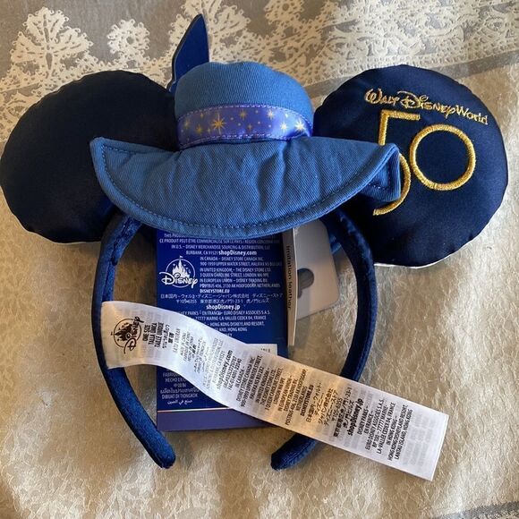 Mickey Mouse The Main Attraction- Peter Pan’s Flight Ears & Pin - Picture 6 of 6